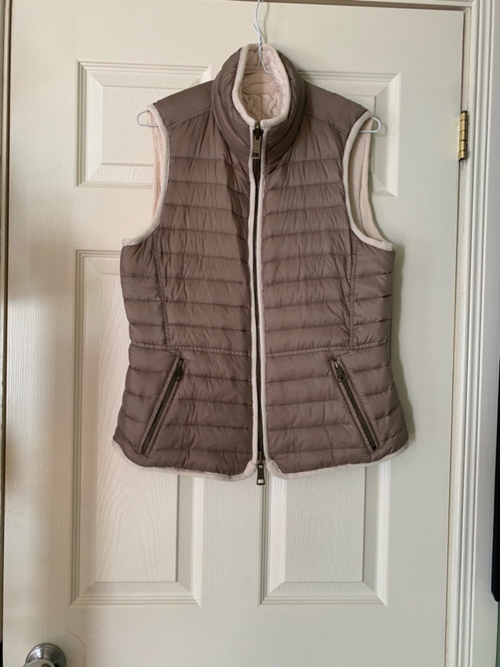 Burberry Brit | Reversible Wool Cable Knit Down Filled Puffer Vest - Medium - Picture 2 of 13